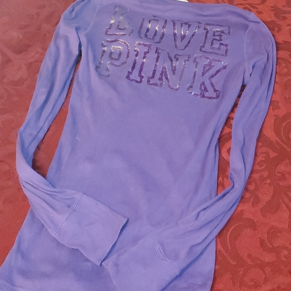 Vs pink Henley